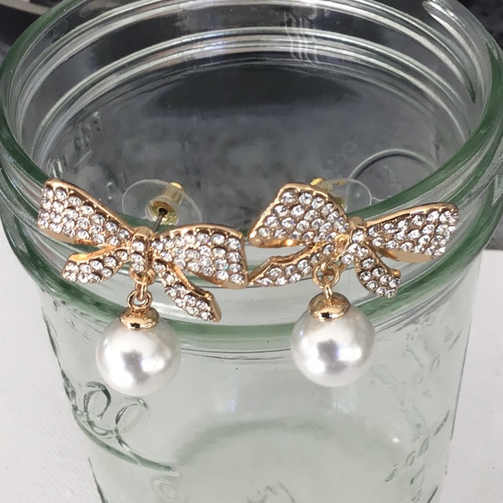 Gold Bow Earrings with Pearl Drop - Picture 3 of 6